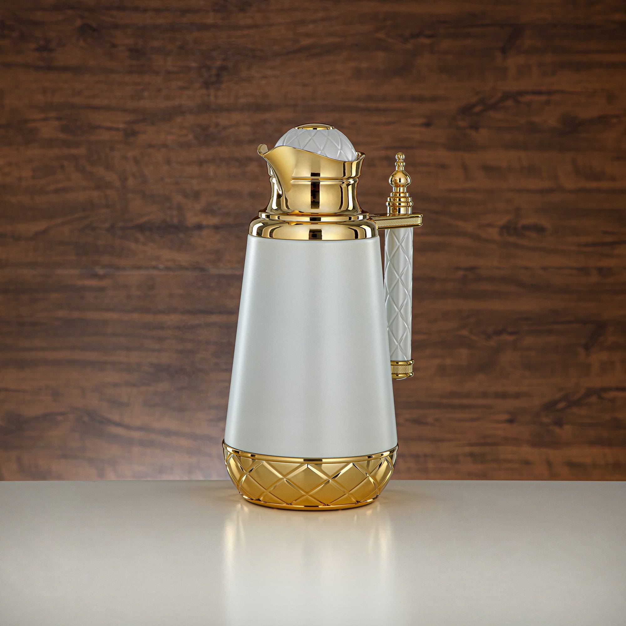 ألمرجان طقم ترامس، زر ضغط - 0.7 لتر + 1 لتر، أبيض وذهبي (CBY+CBZ-RWG) - ترامس