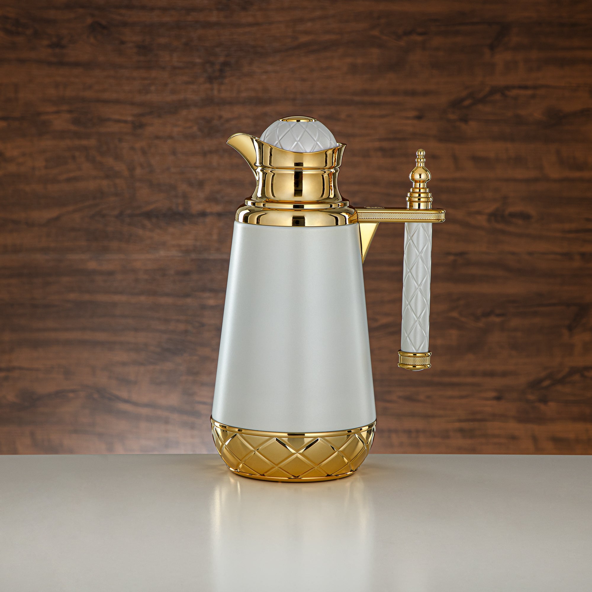 ألمرجان طقم ترامس، زر ضغط - 0.7 لتر + 1 لتر، أبيض وذهبي (CBY+CBZ-RWG) - ترامس