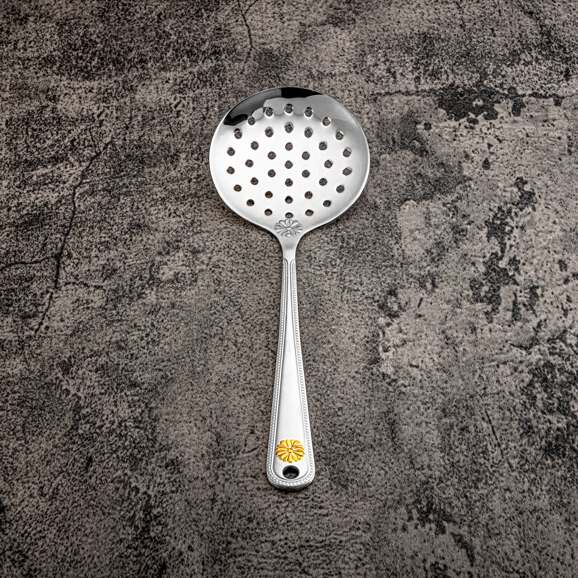 Almarjan Small Skimmer, Stainless Steel, Silver & Gold (CUT0010408) Elegant Flatware