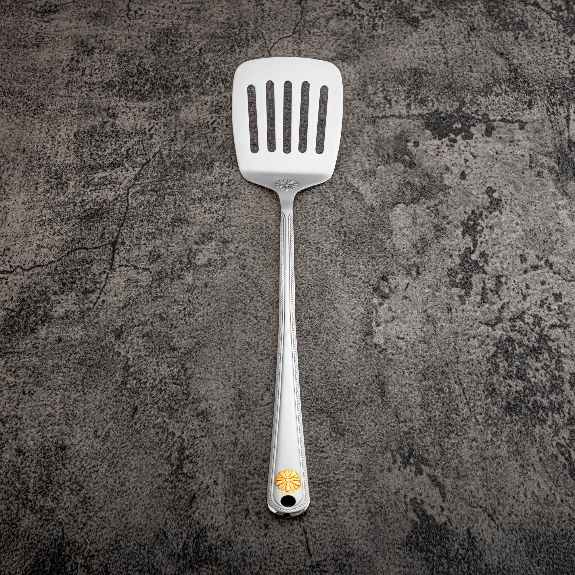 Almarjan Slotted Turner, Stainless Steel, Silver & Gold (CUT0010427) Elegant Flatware