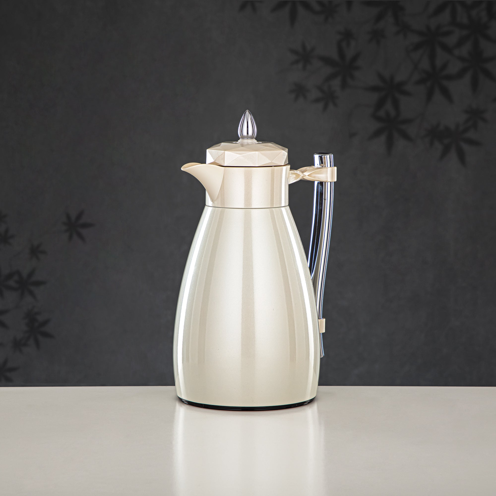 ألمرجان طقم ترامس، زر ضغط - 1 لتر + 1 لتر، أبيض لؤلؤي وفضي (FG806AB-100 PW/C) - تقليد الشاي والقهوة