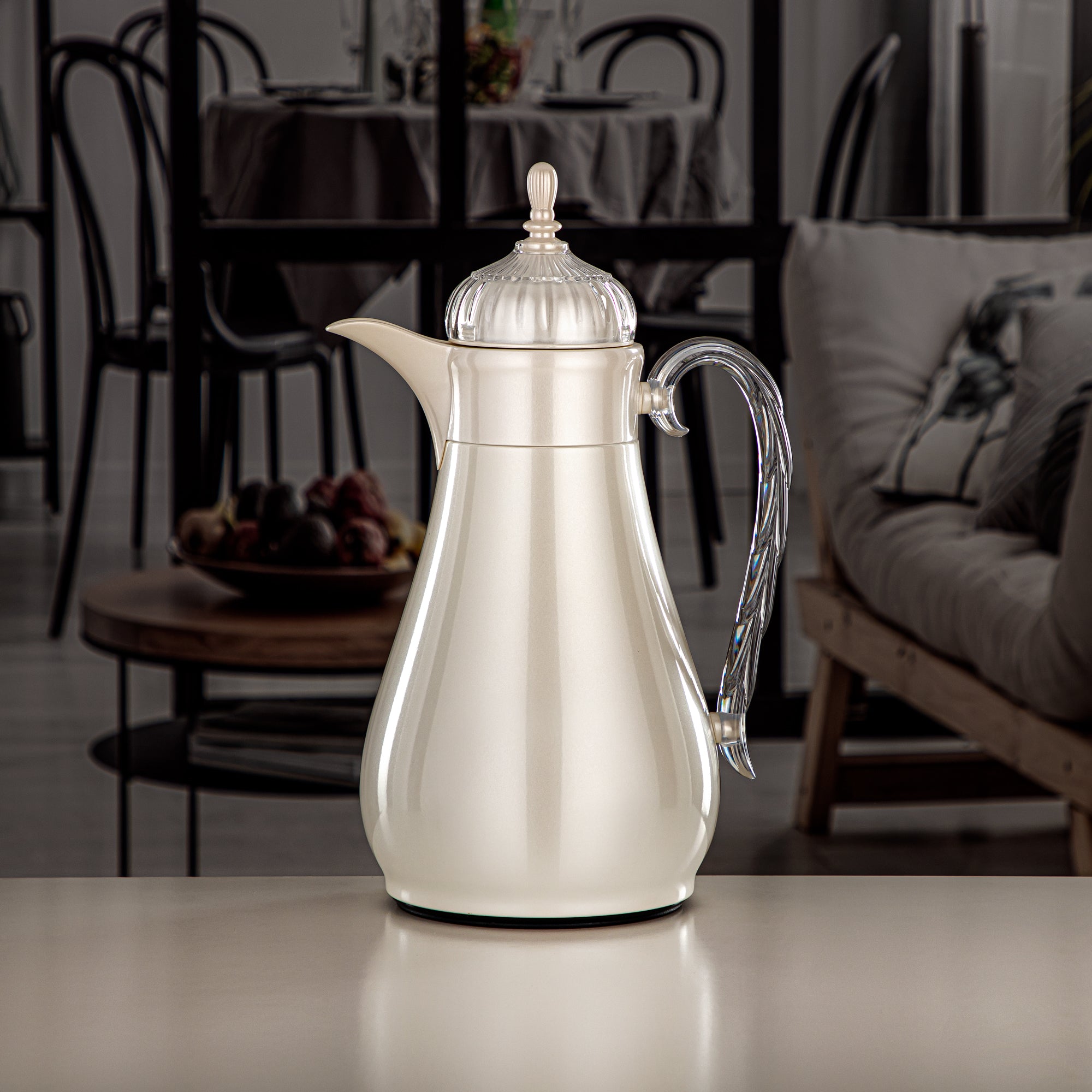 مجموعة طقم ترامس ألماجان، زر ضغط، 0.7 لتر + 1 لتر، أبيض لؤلؤي وشفاف (FG810-070/100 PW/TR) - مجموعات ترمس أنيقة