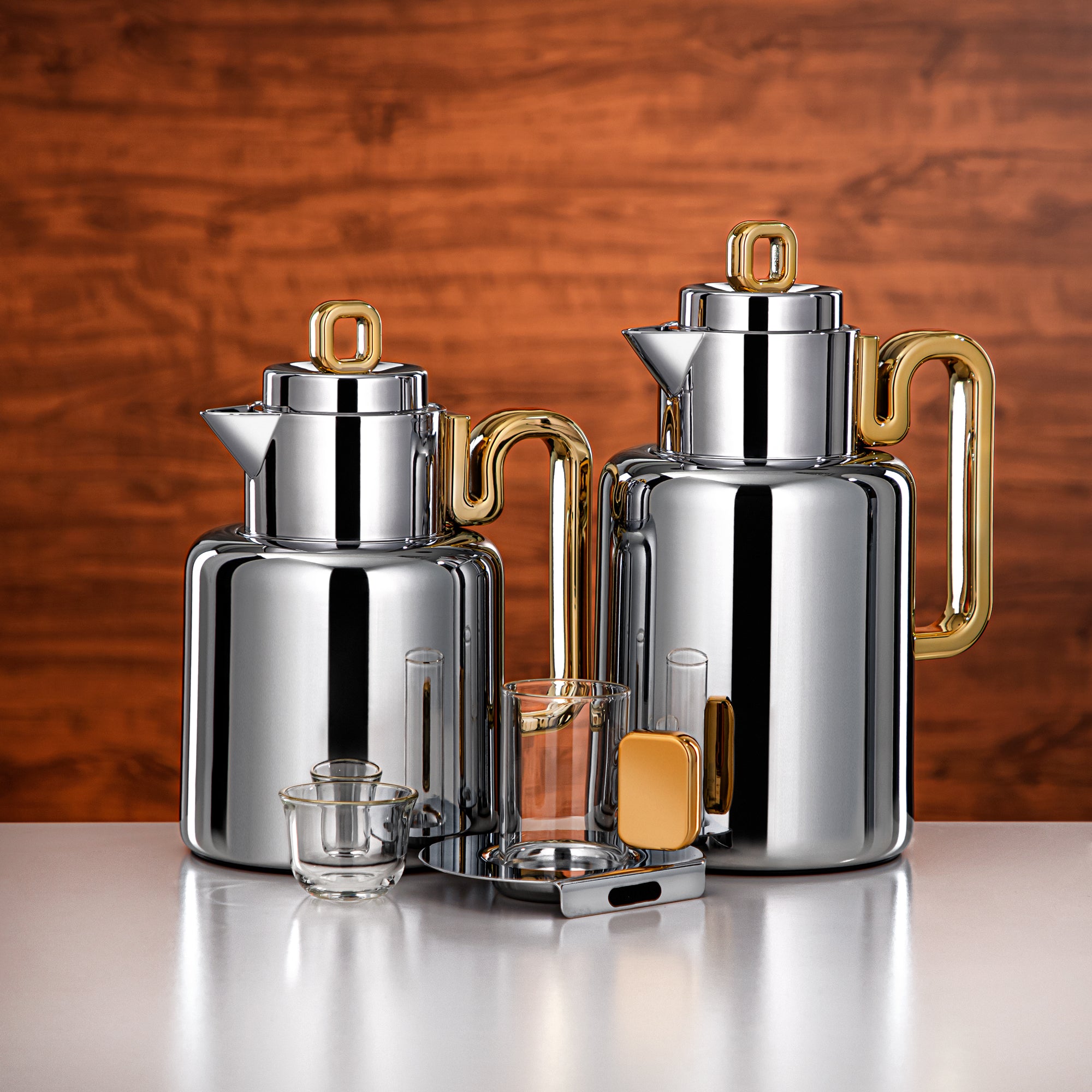 دائمًا المرجان طقم ترمس فاكيوم 0.5 لتر و 1 لتر فضي و ذهبي (FG815-21 C/G)