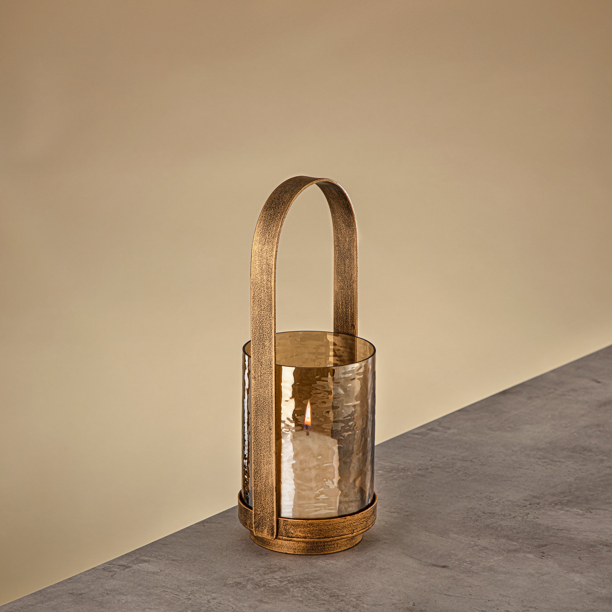 فانوس المرجان هوريكان 32 سم ذهبي عتيق