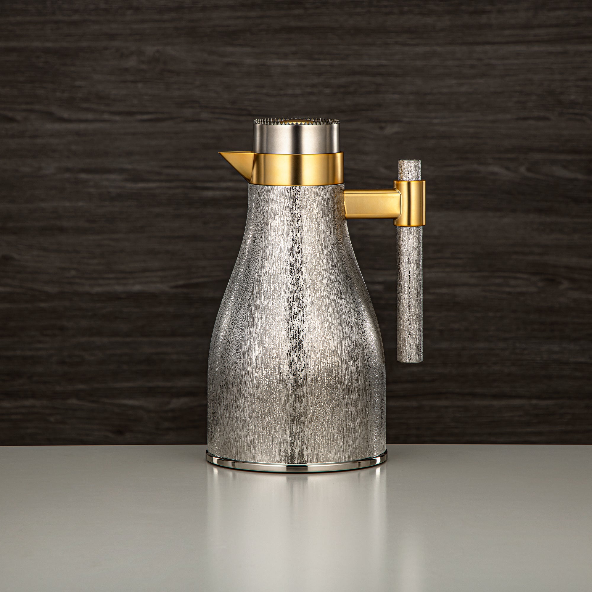 طقم ترامس المرجان ABS زر ضغط 1 لتر + 1 لتر نيكل مطفي وذهب مطفي (GOK-N-MN-MG) - تقديم أنيق