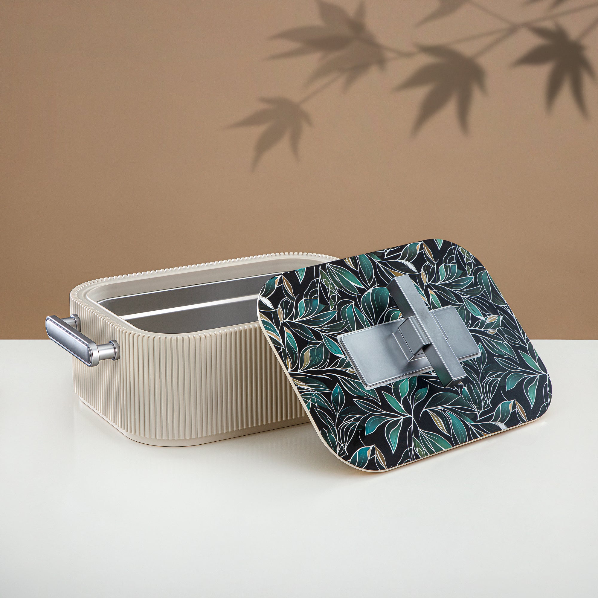 Almarjan Hot Pot ABS, 4000ML, Floral Beige & Matt Silver (HP06-400SP-AZ03S) - Elegant Serving