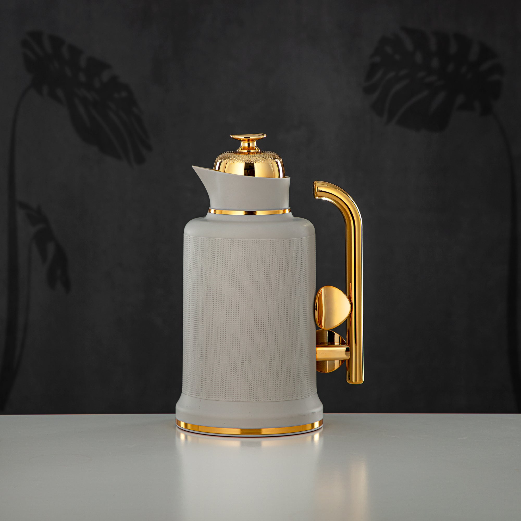 ألمرجان طقم ترامس، ABS، زر ضغط، 1 لتر + 1 لتر، رمادي مطفي وذهبي (IZ-MLSGG) - أناقة عصرية