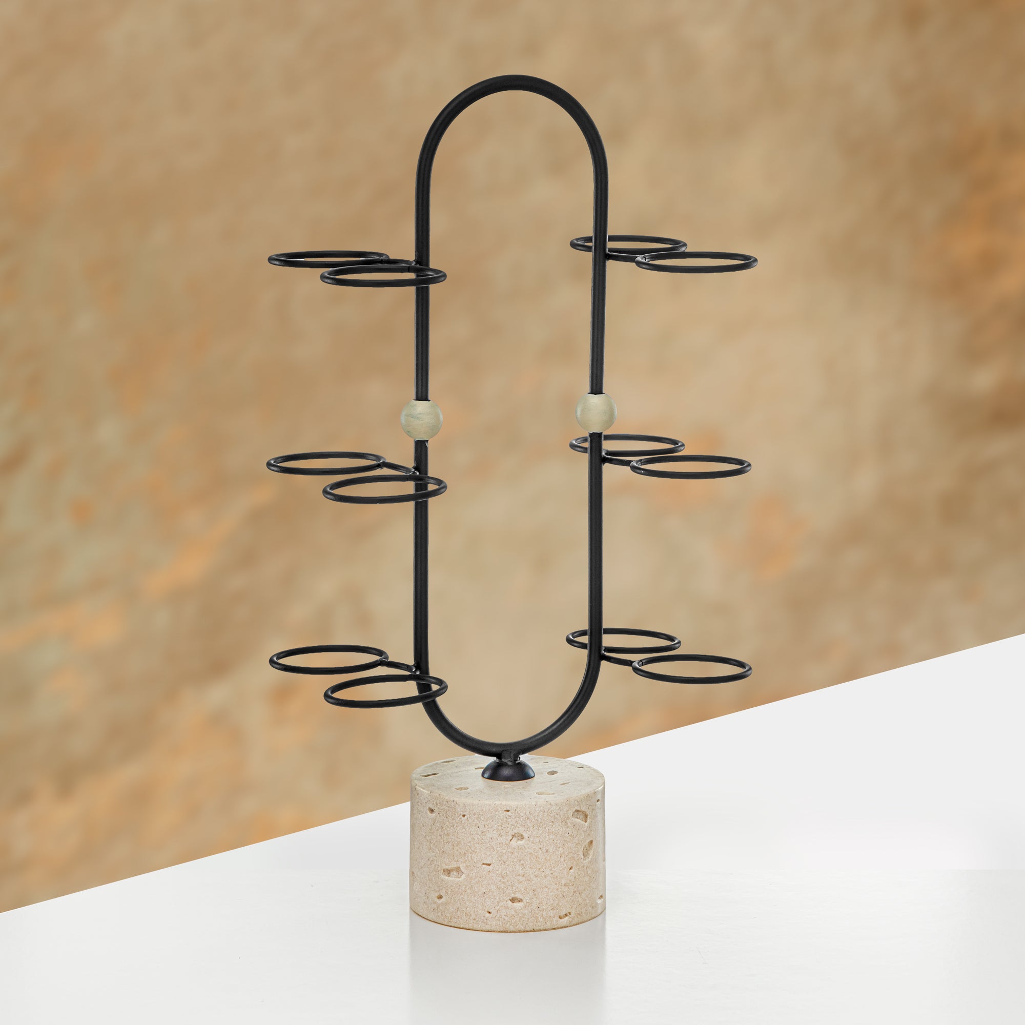 حامل أكواب المرجان من الترافرتين والأسود