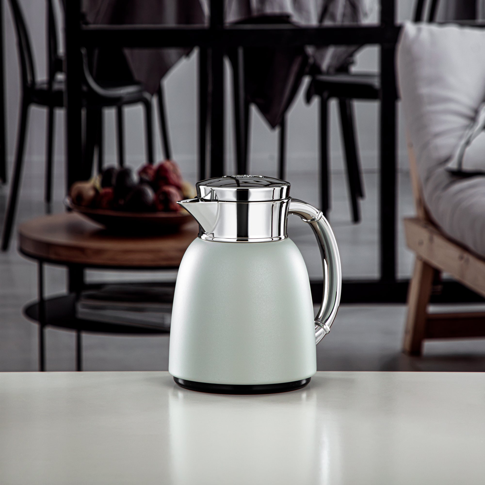 ترمس المرجان سعة 0.35 لتر (QVC-0350Q265YZC) - زر ضغط، رمادي حجري وفضي | أدوات تقديم عصرية