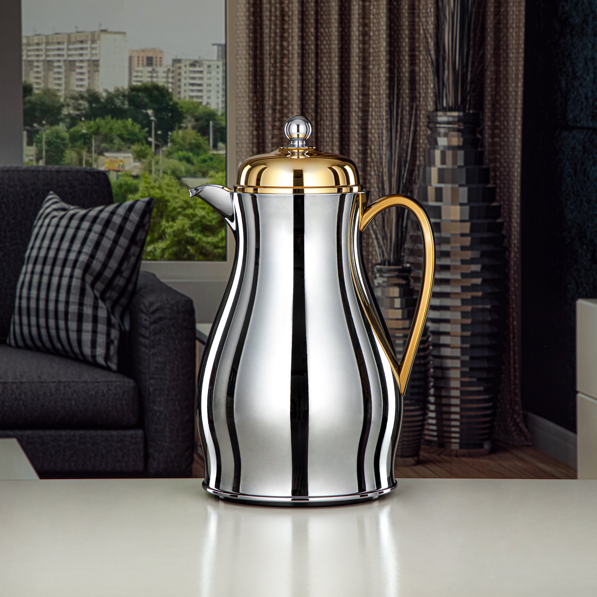 Almarjan Vacuum Flask Metal Body with Glass Liner 1L Silver & Gold (RPA-100-SG) – Everyday Elegance Collection