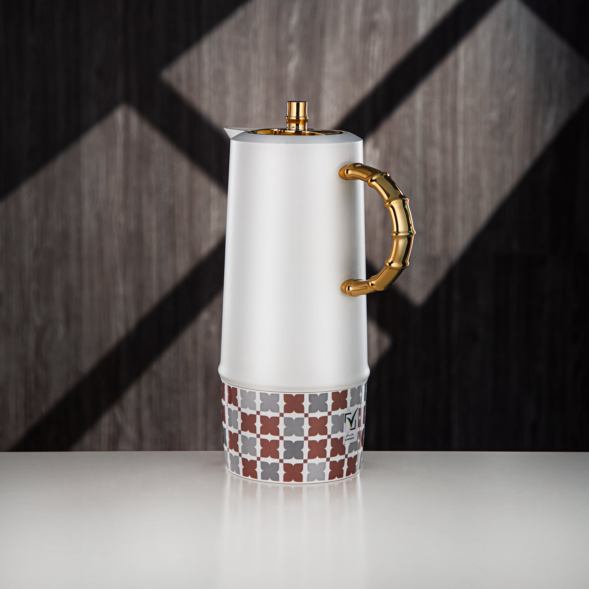 ألمرجان طقم ترامس، زر ضغط، ABS، 0.6 لتر + 1 لتر، أبيض وذهبي (SJ28WG) - تقديم الشاي والقهوة