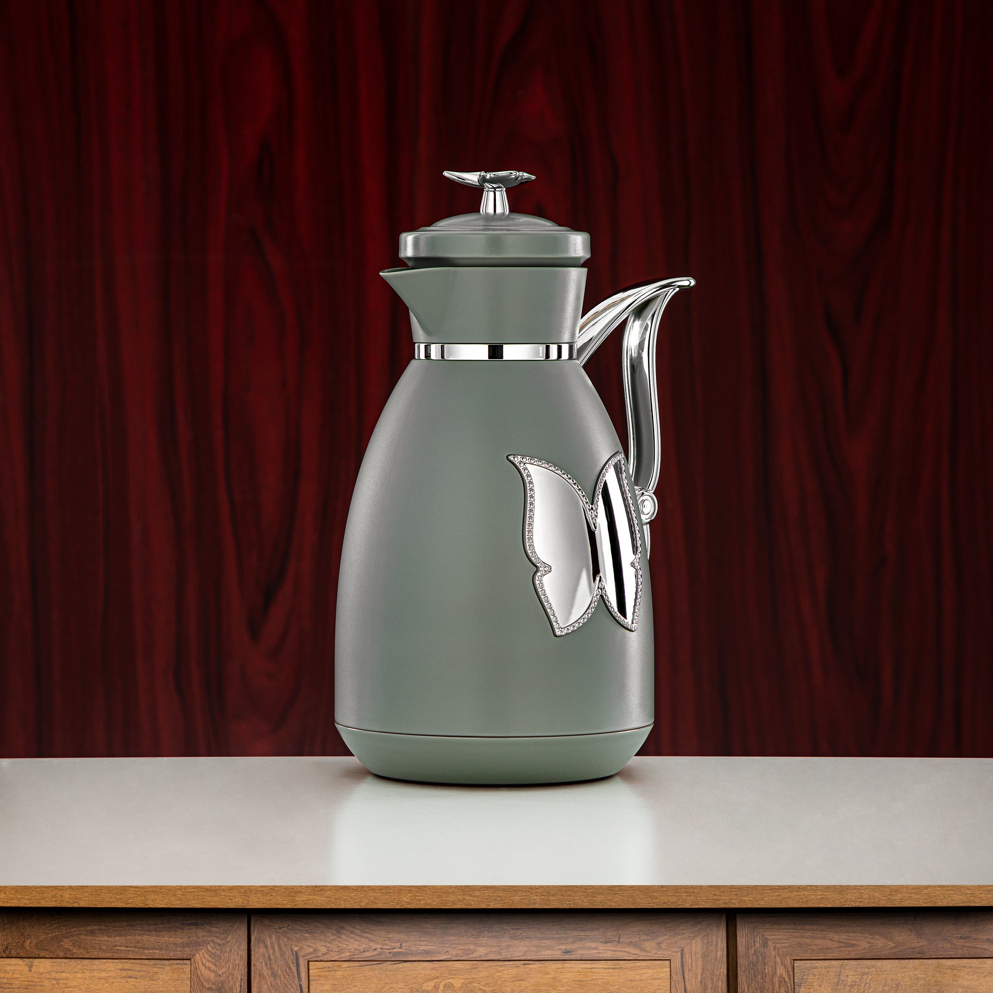 طقم ترامس المرجان بلاستيك زر ضغط 0.7 لتر + 1 لتر أخضر وفضي (SM-2C142-070/100 GG/C) - زجاجة شاي وقهوة