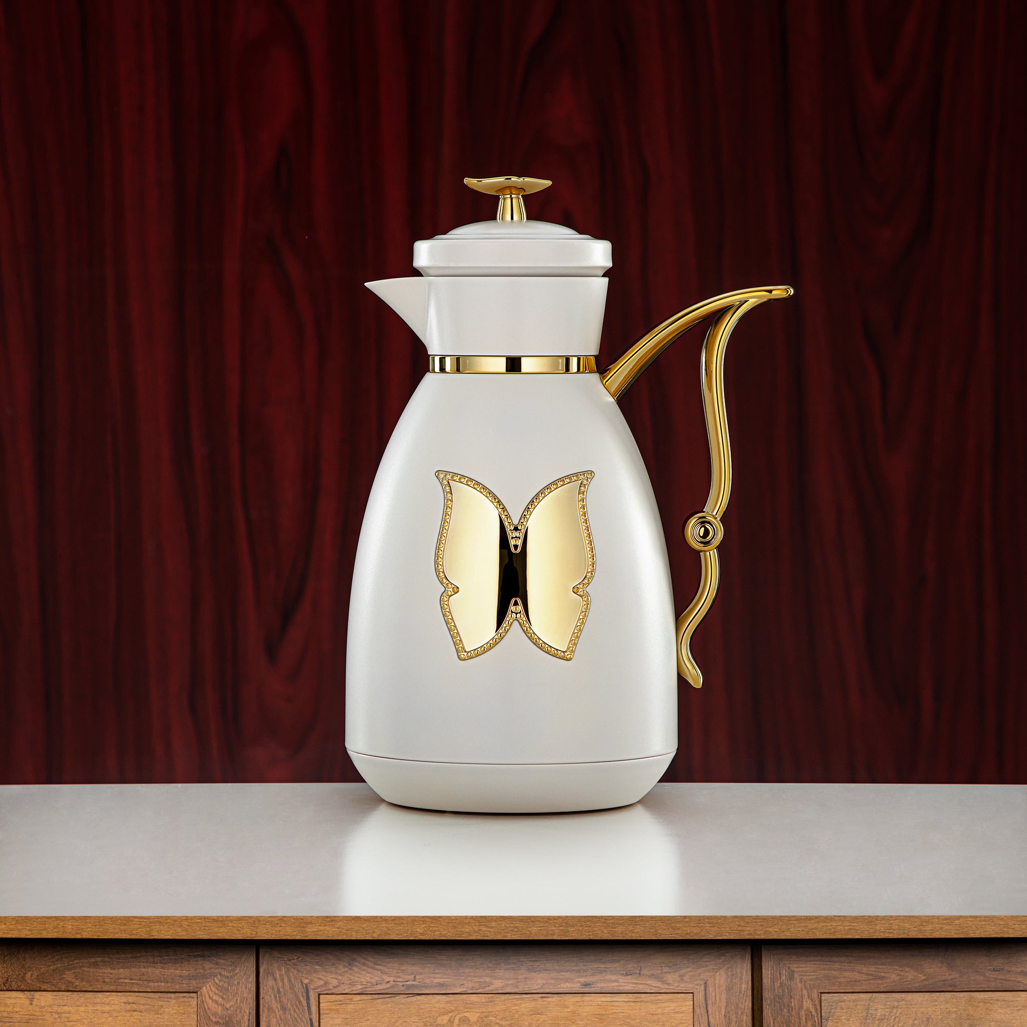 طقم ترامس المرجان بلاستيك زر ضغط 0.7 لتر + 1 لتر عاجي وذهبي (SM-2C142-070/100 IV/G) - زجاجة شاي وقهوة