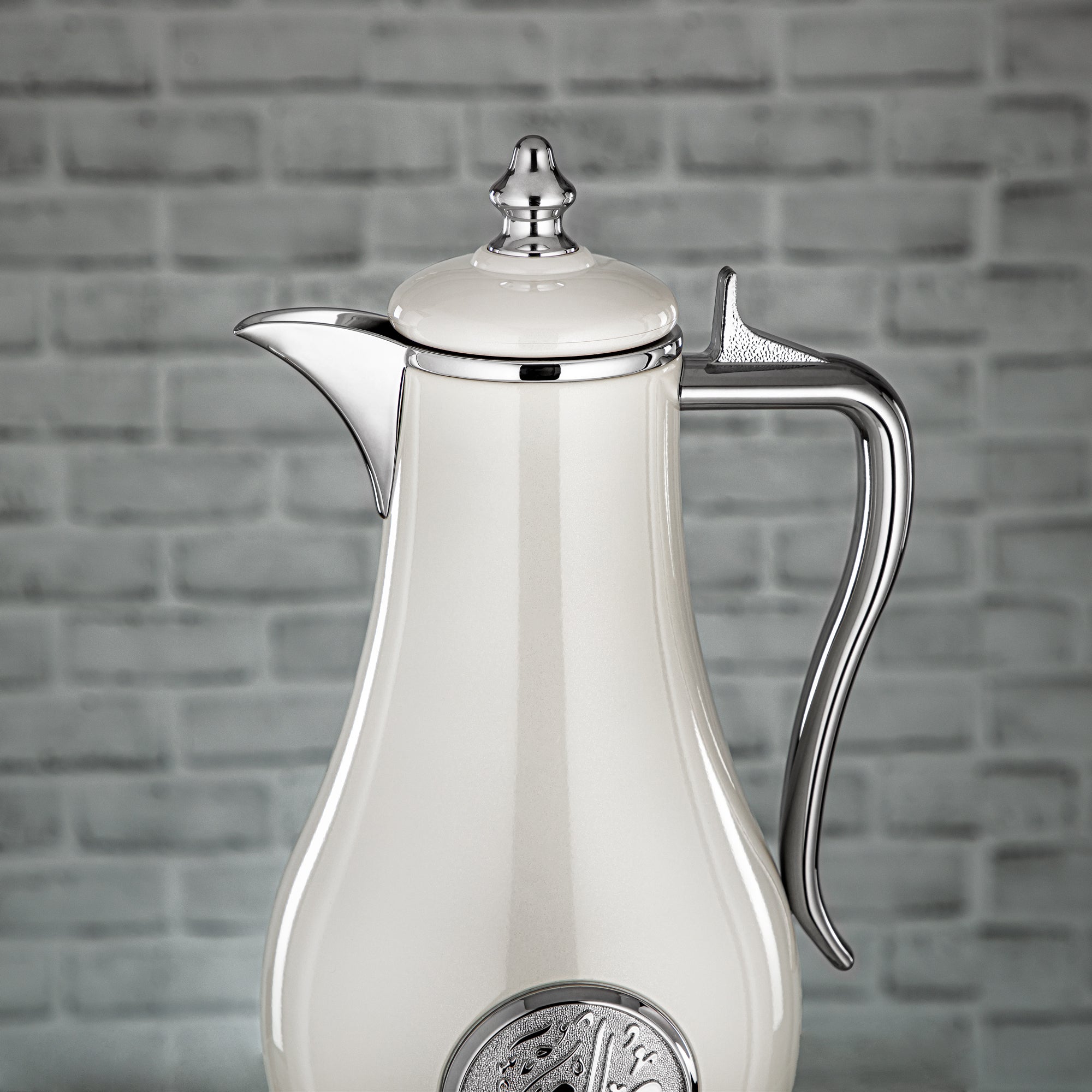 Almarjan Vacuum Flask Set, Push Button - 1L + 1L, Pearl White & Silver (SR-PWS) - Classic and Elegant