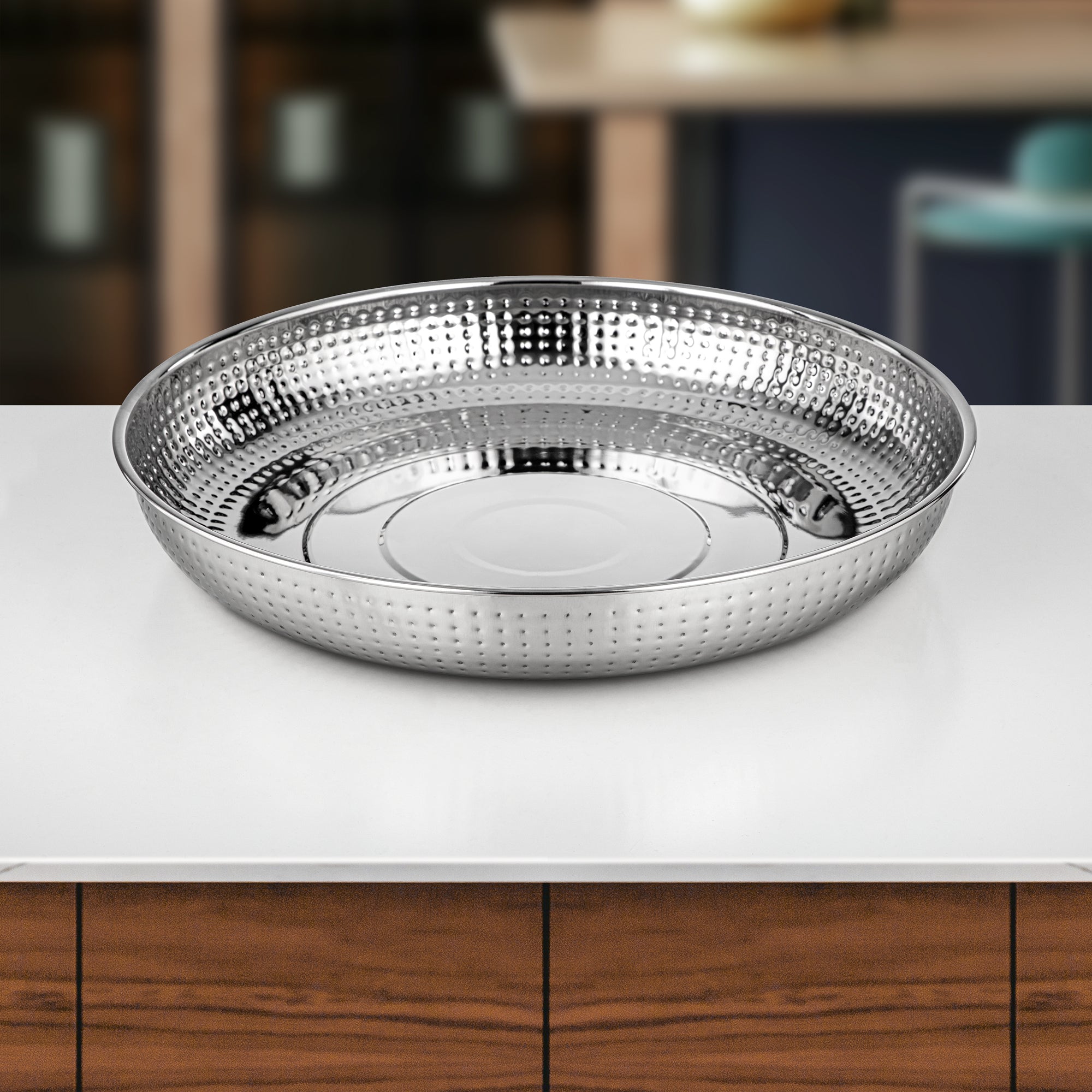 Almarjan Bread Tray Stainless Steel Hammered Mirror Finish 45 cm (H24M2) – Breakfast Serveware | Ramadan & Gatherings