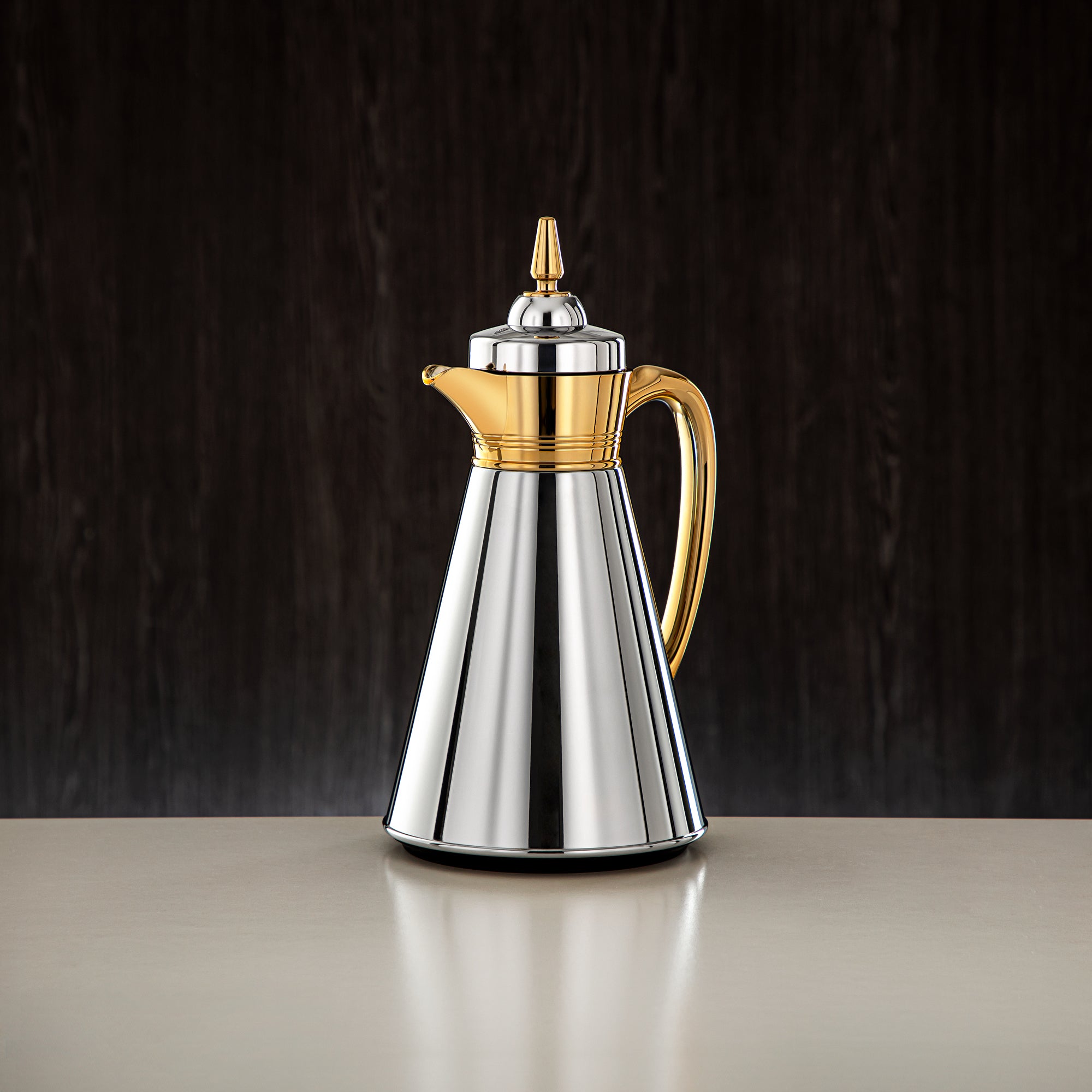 ألمرجان طقم ترامس، 0.7 لتر + 1 لتر، فضي وذهبي (UBC-A0700/B1000 CC95) - أدوات تقديم رمضان