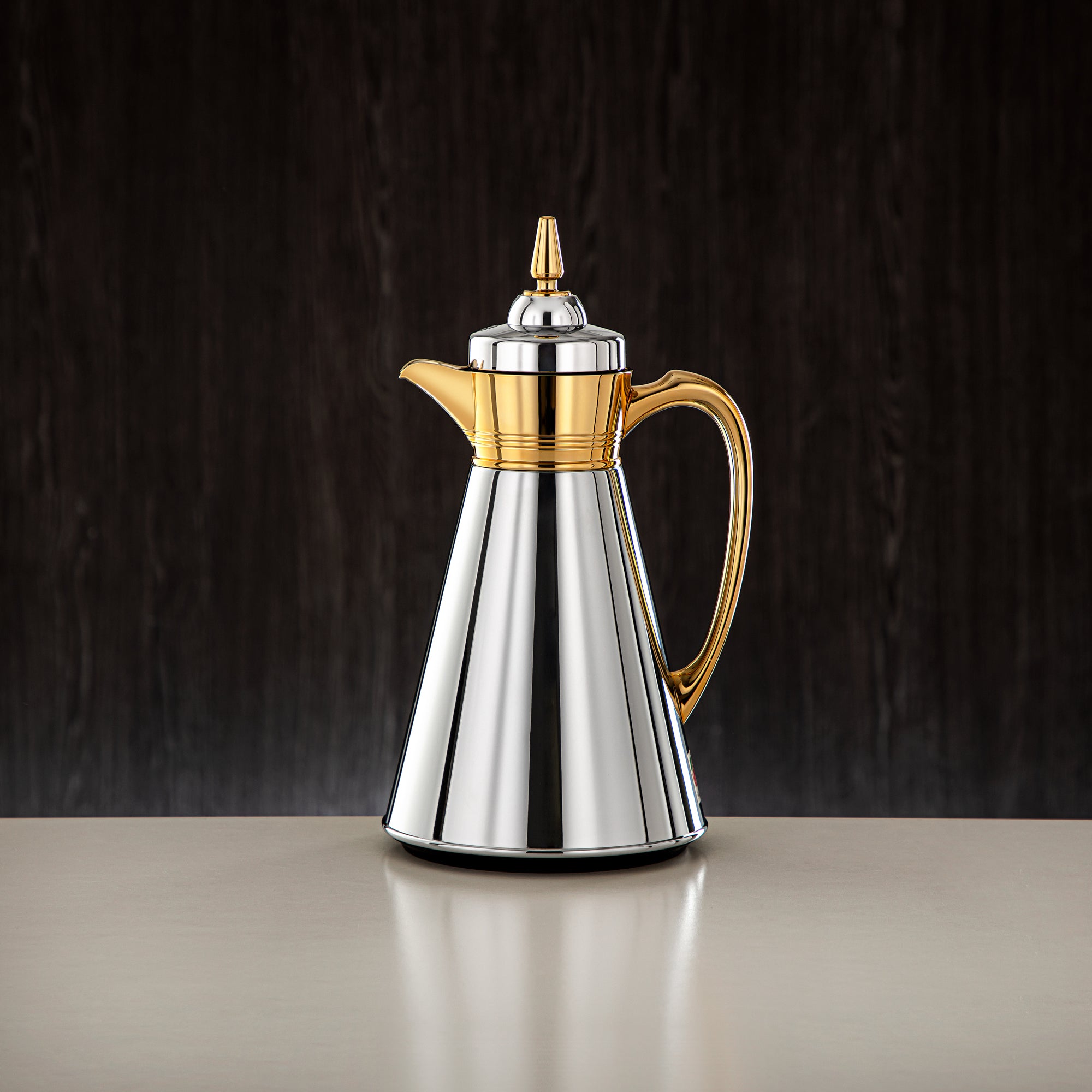 ألمرجان طقم ترامس، 0.7 لتر + 1 لتر، فضي وذهبي (UBC-A0700/B1000 CC95) - أدوات تقديم رمضان