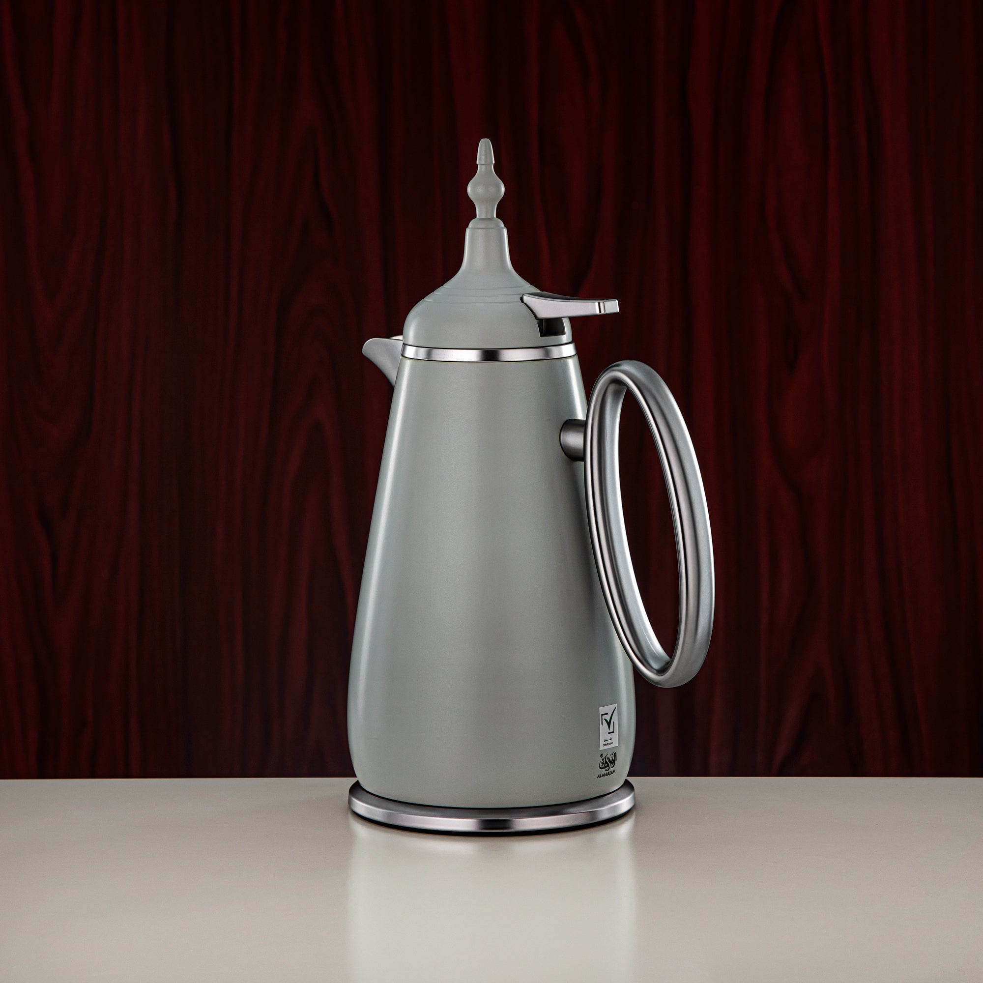 مجموعة طقم ترامس زر ضغط ABS رمادي غير لامع وفضي غير لامع 0.7 لتر + 1 لتر (UOP-A0700/B1000Q265YZE23) - ترمس كلاسيكي