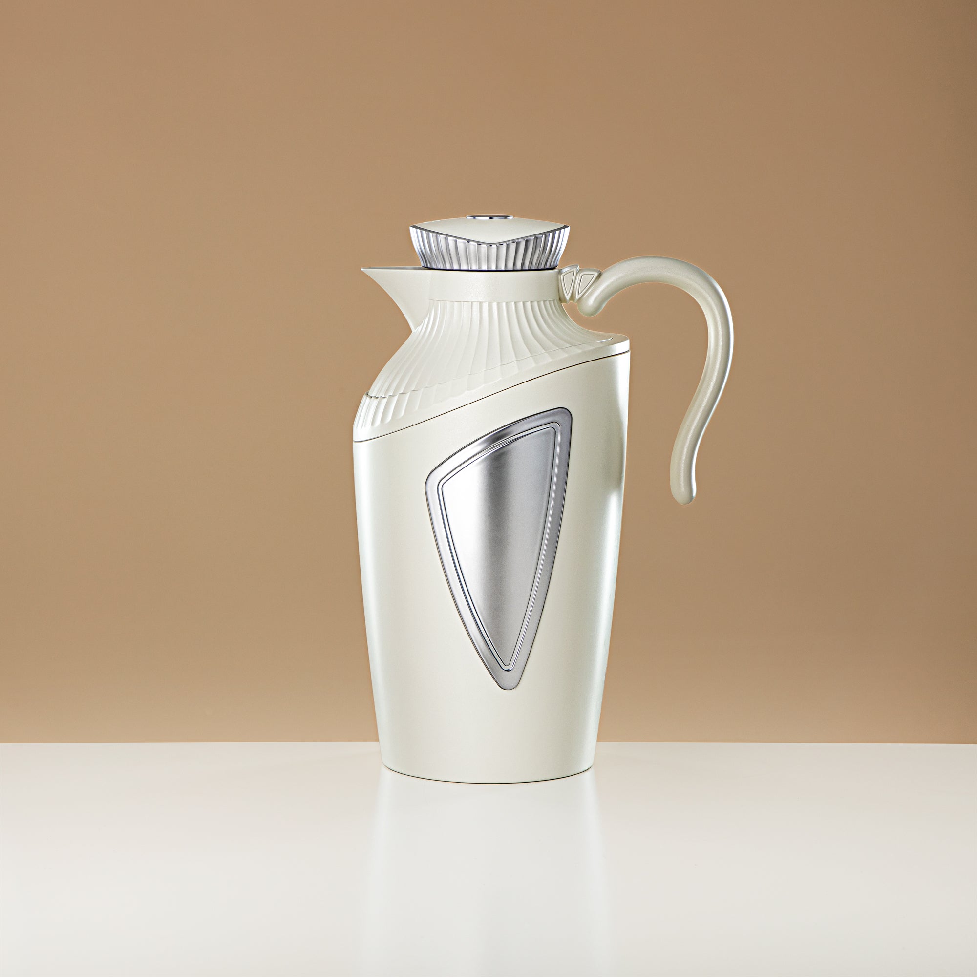 المرجان طقم ترامس قطعتان مطفي أبيض وفضي - UWP-0700/1000 Q330YZE23