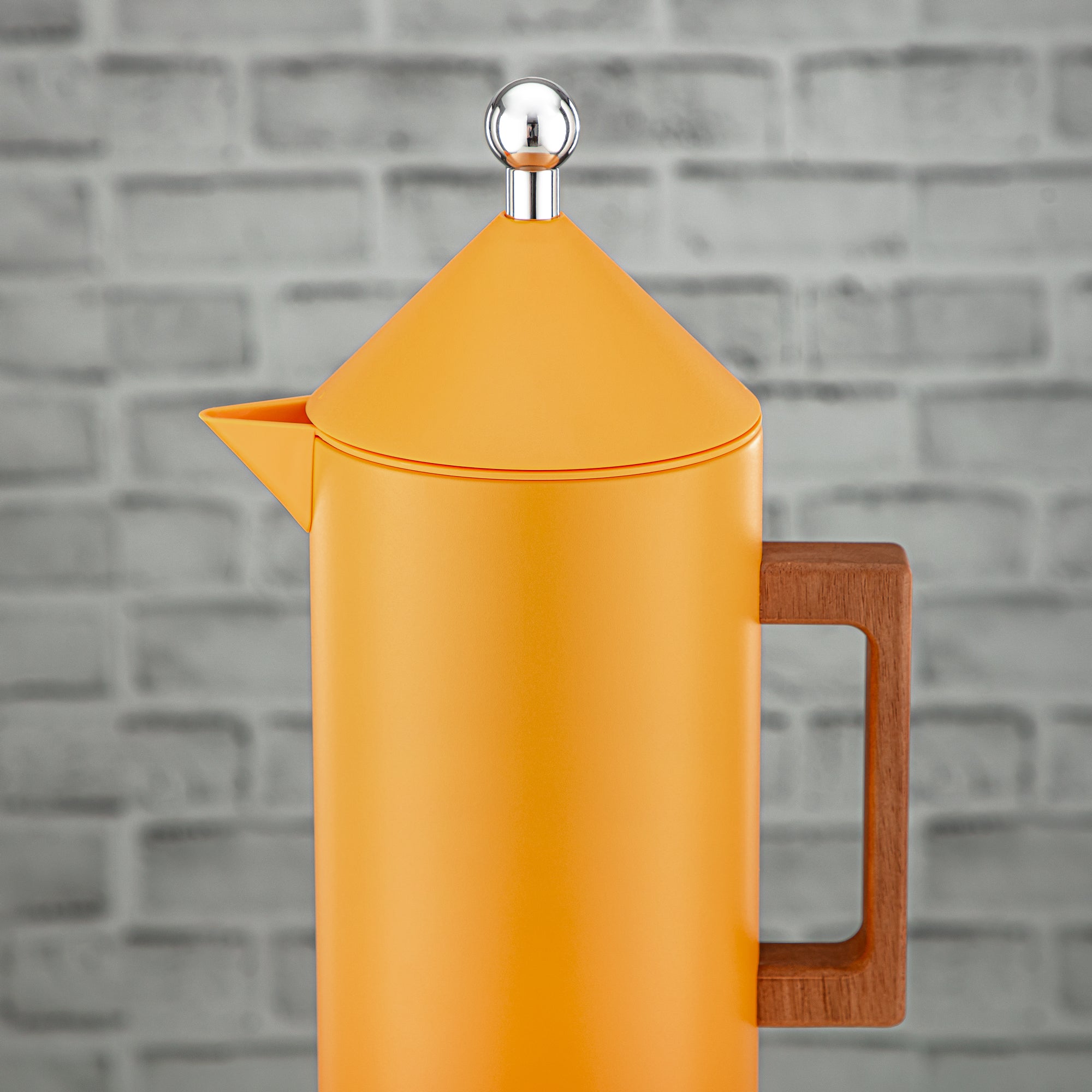 طقم ترامس المرجان زر ضغط 0.6 لتر + 1 لتر أصفر وفضي (VAF2950008) - مجموعة طقم ترامس حديثة