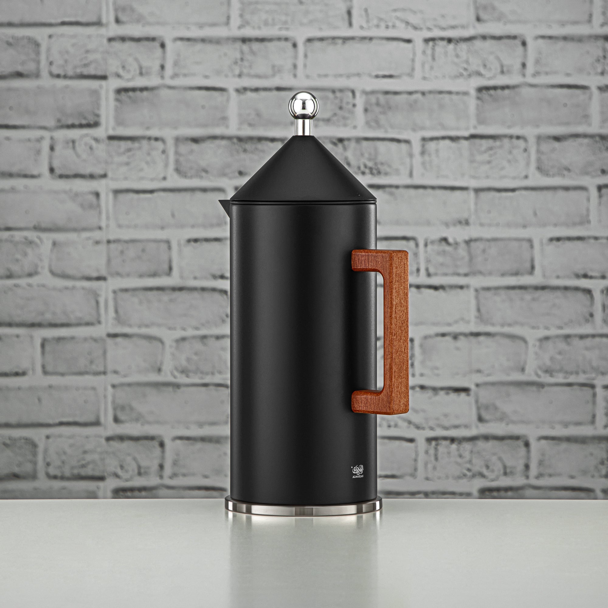 طقم ترامس المرجان زر ضغط 0.6 لتر + 1 لتر أسود وفضي (VAF2950011) - طقم ترامس حديث