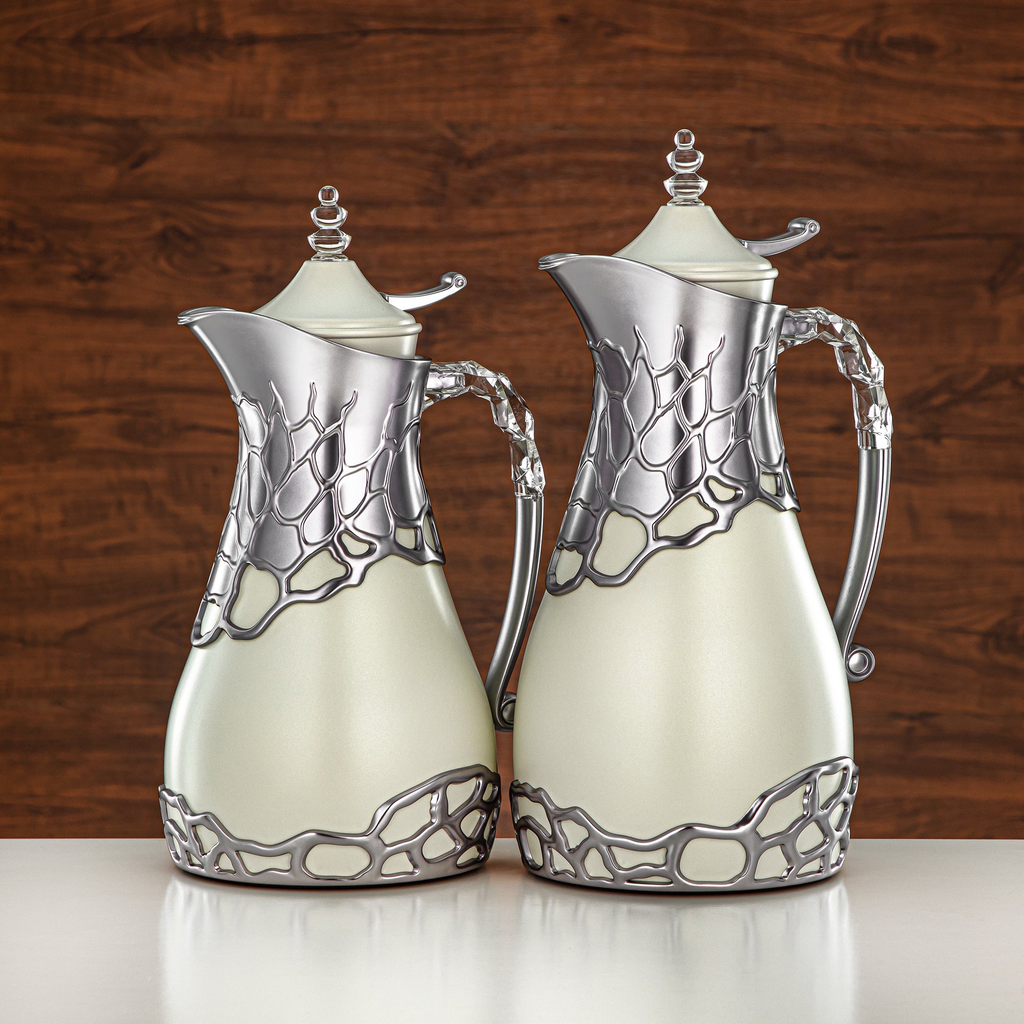 طقم ترامس المرجان بجسم معدني 0.7 لتر و1 لتر بمقبض ABS وأكريليك (VBC-0700/1000 Q330YZE23) – عاجي وفضي مطفي لتقديم الشاي والقهوة