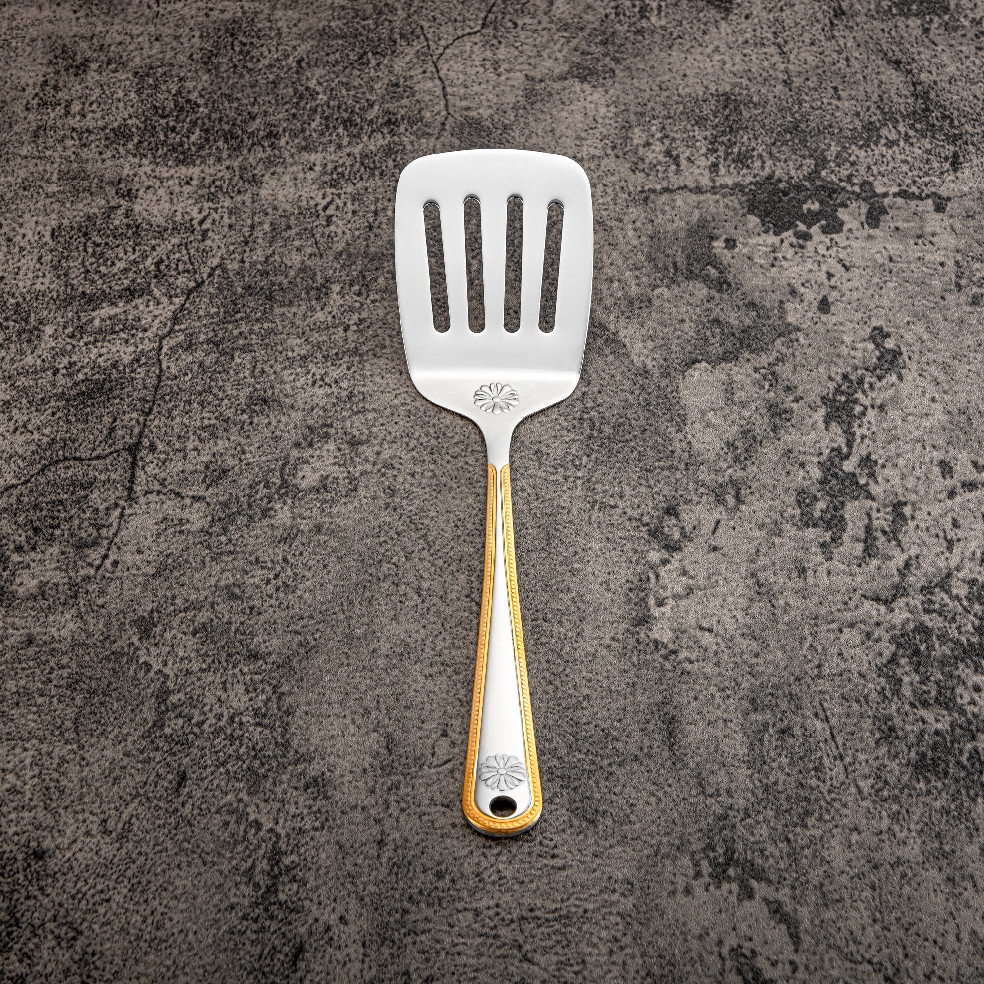 Almarjan Small Slotted Turner, Stainless Steel, Silver & Gold (CUT0010400) Elegant Flatware