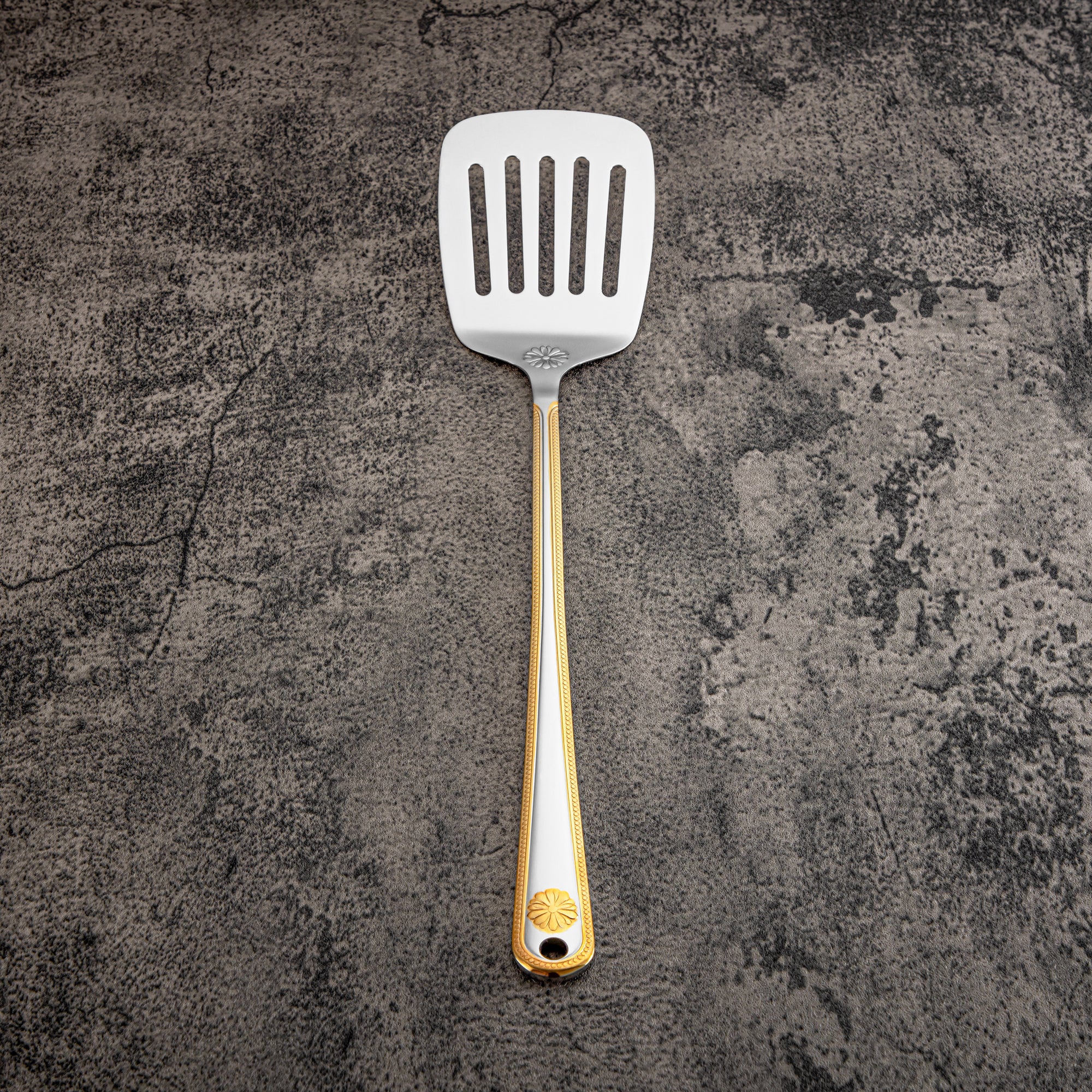 Almarjan Slotted Turner, Stainless Steel, Silver & Gold (CUT0010417) Elegant Flatware