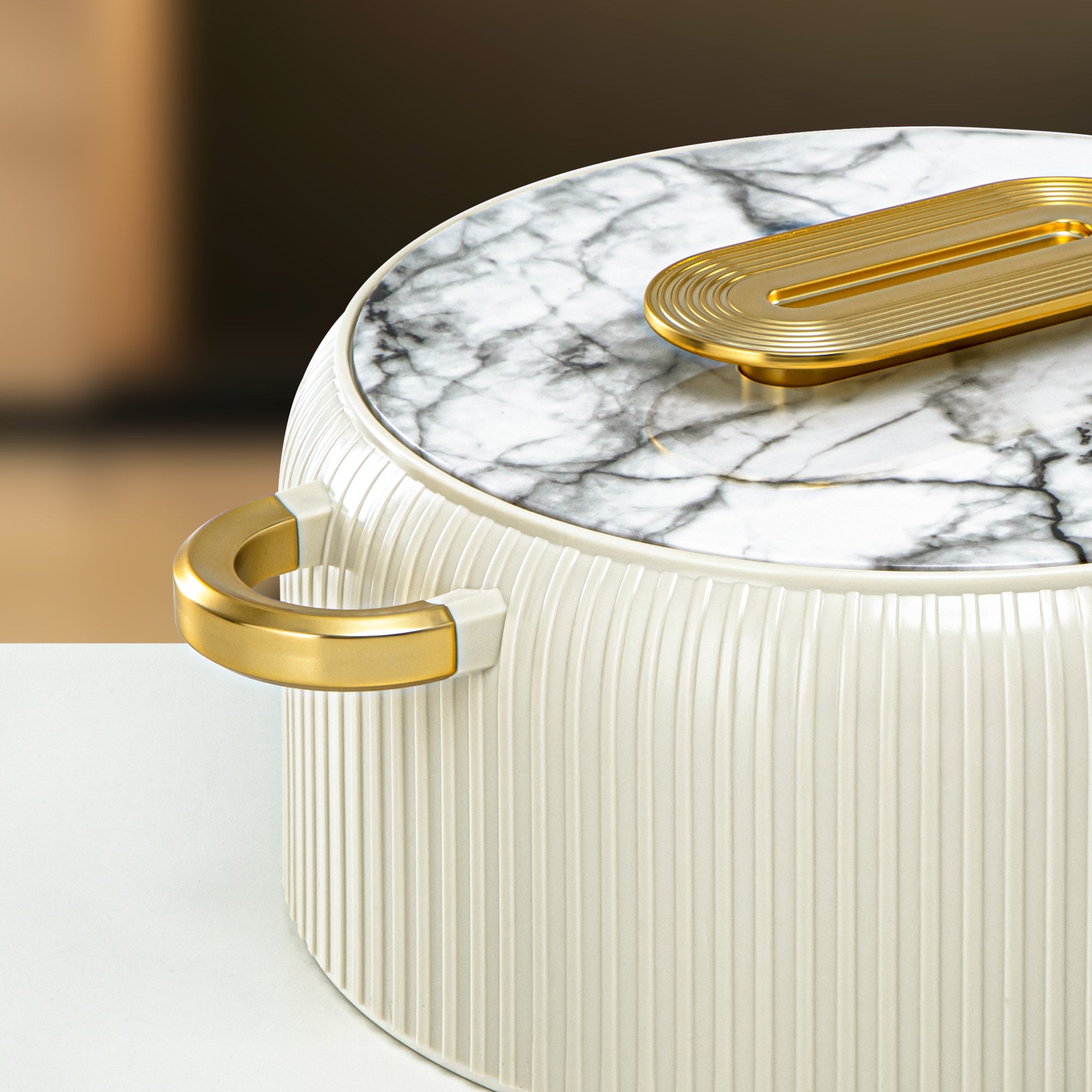 ألمرجان حرارات بلاستيك، مجموعة من 3 قطع، أبيض وذهبي، 2000 مل + 4000 مل + 6500 مل (EK-200/400/650 WM/MG) أدوات تقديم رمضان