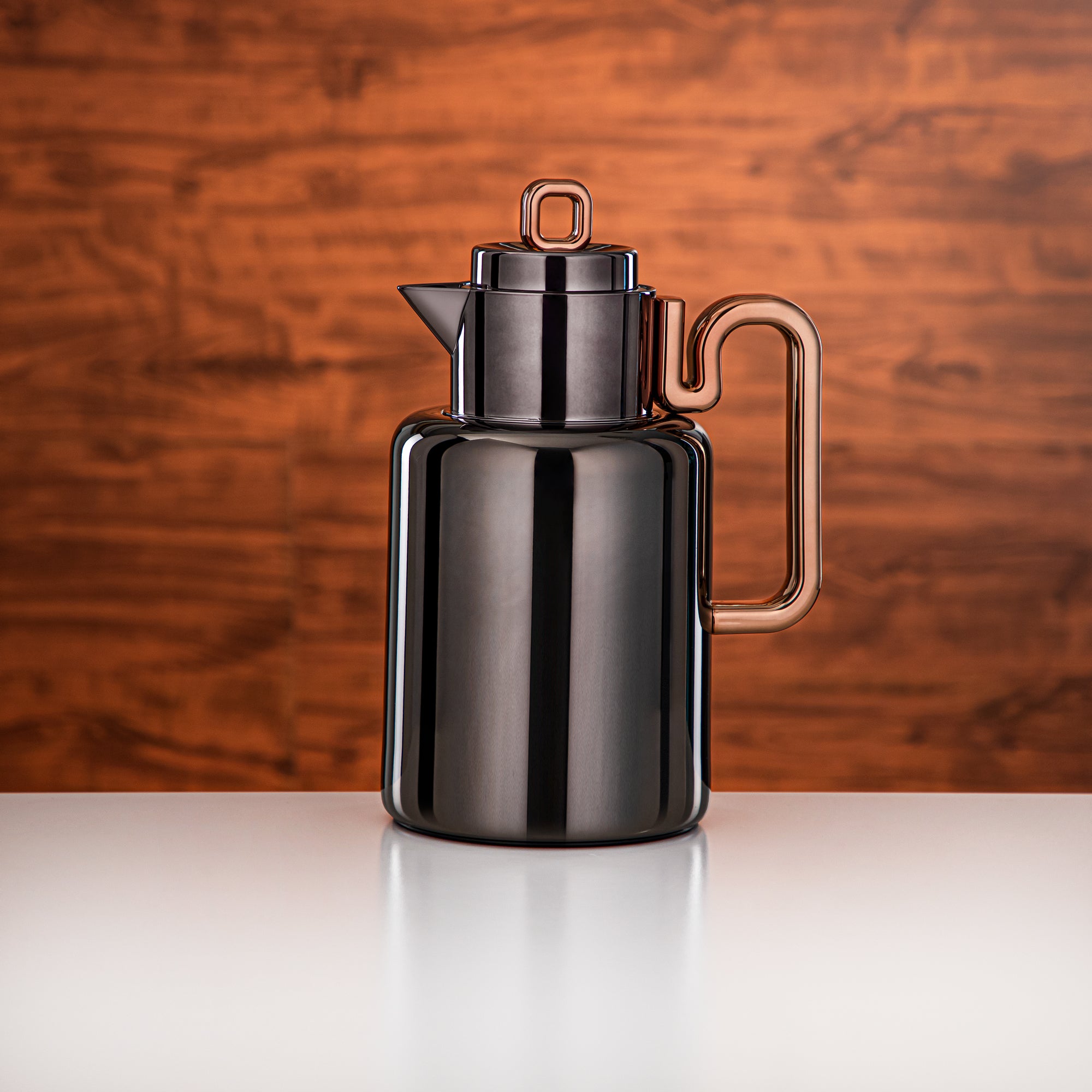 طقم الترمس المرجان Always سعة 0.5 لتر + 1 لتر لون أسود مسدس وذهبي وردي (FG815-050/100 GBL/RG)