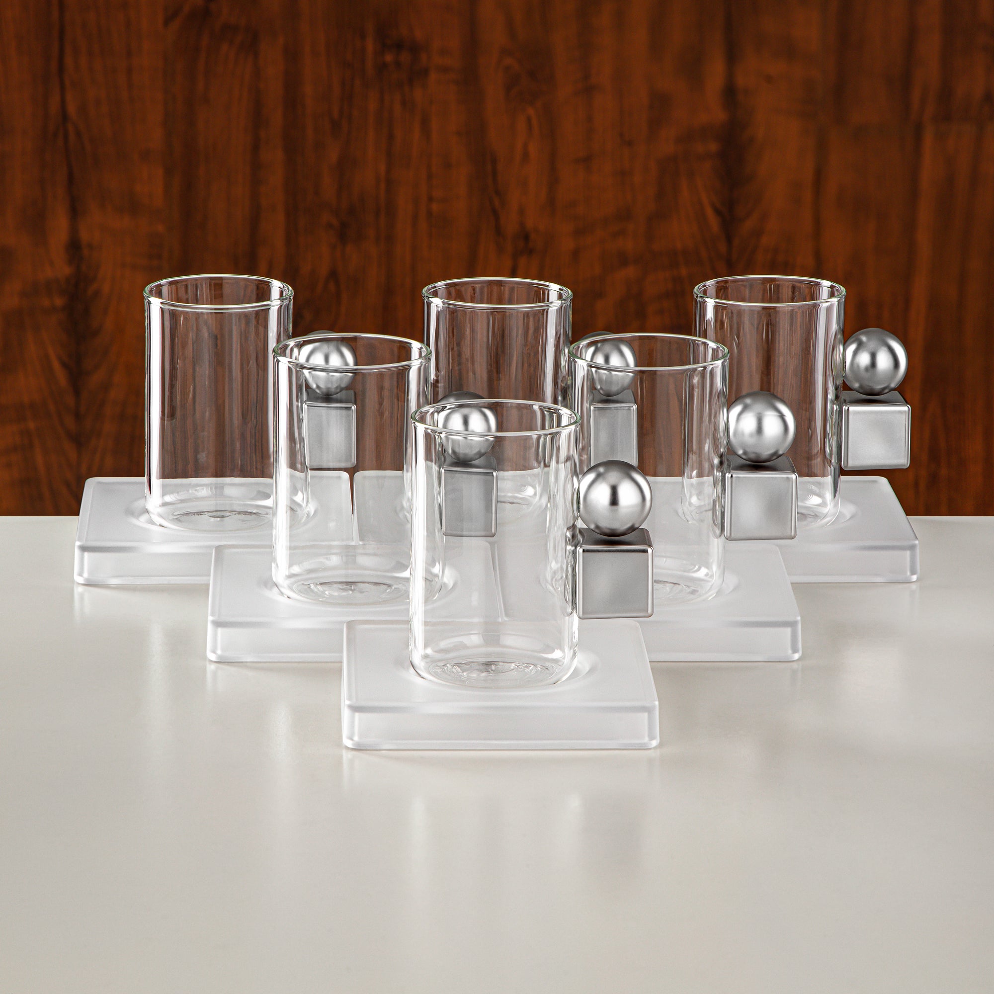 طقم شاي المرجان ١٨ قطعة بلمسة نيكل غير لامع وصقيع