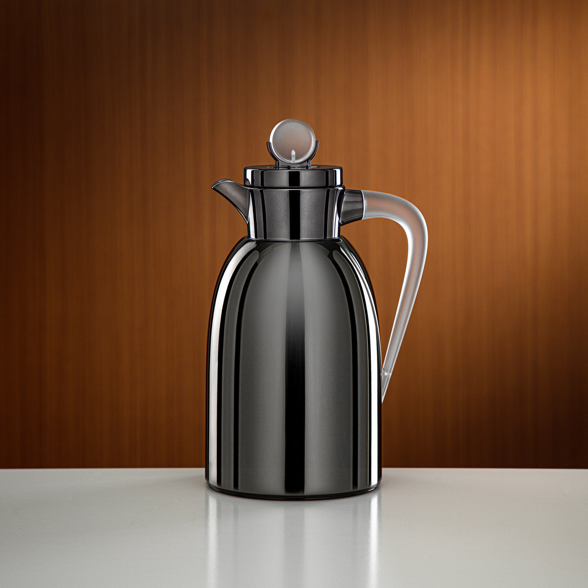 ترمس المرجان سعة 1.3 لتر باللون الأسود الداكن والثلجي