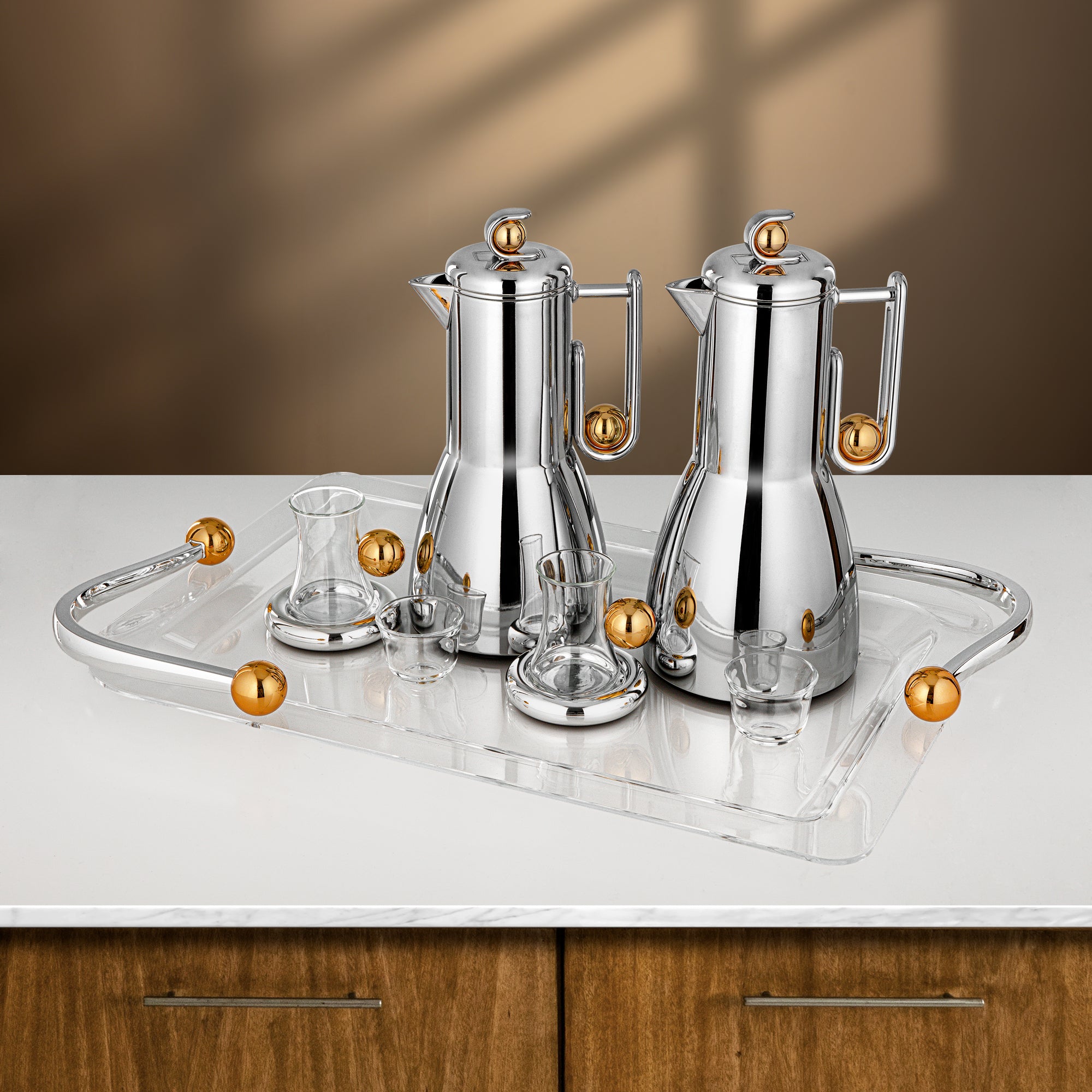 طقم شاي وقهوة المرجان 21 قطعة فضي وذهبي