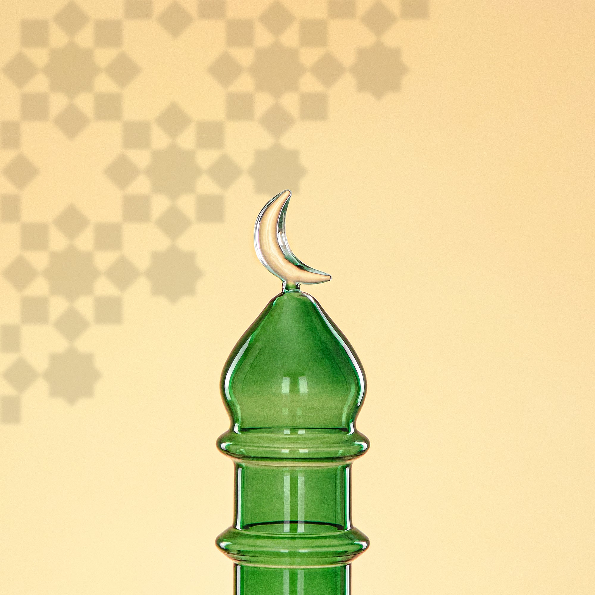 Almarjan Minaret Table Decoration 16.5cm x 6cm Transparent Green with Clear Crescent Moon – Noor Al Layali
