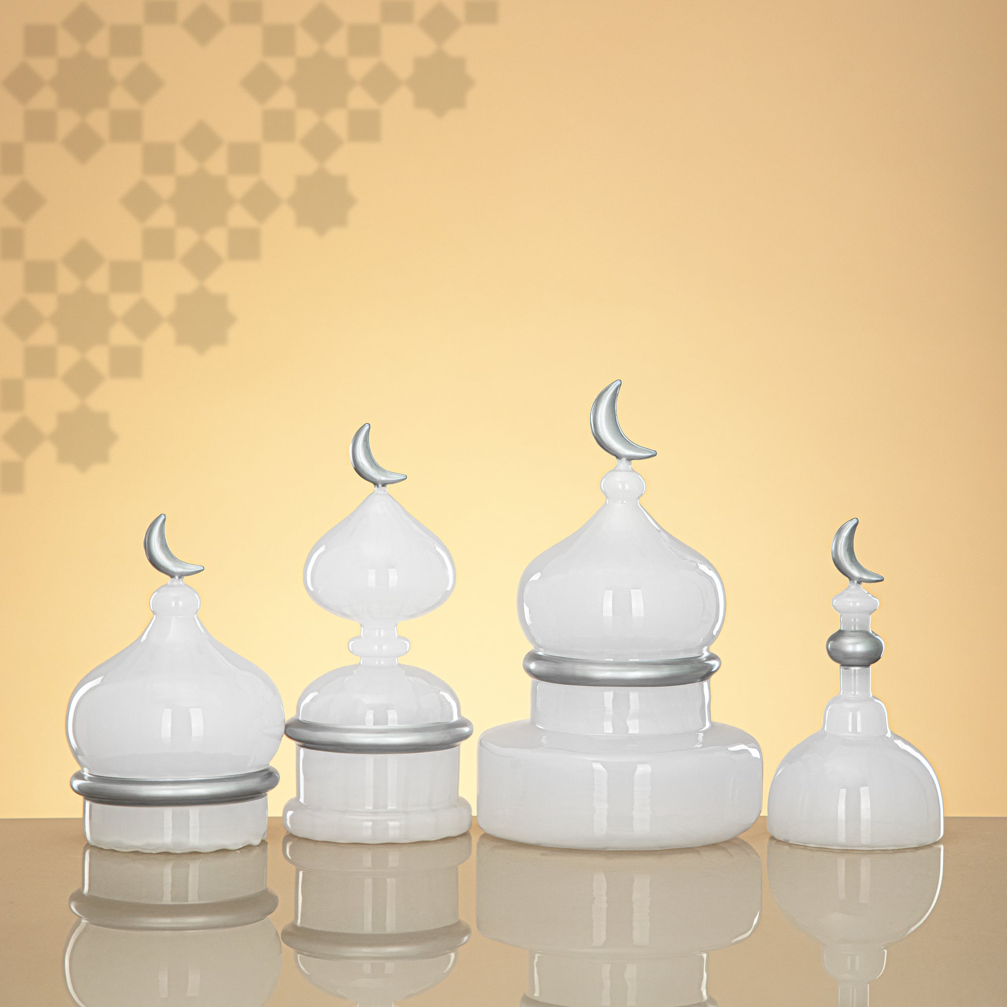 Almarjan Minaret Table Decoration 22cm x 10cm White with Silver Lines & Crescent Moon – Noor Al Layali
