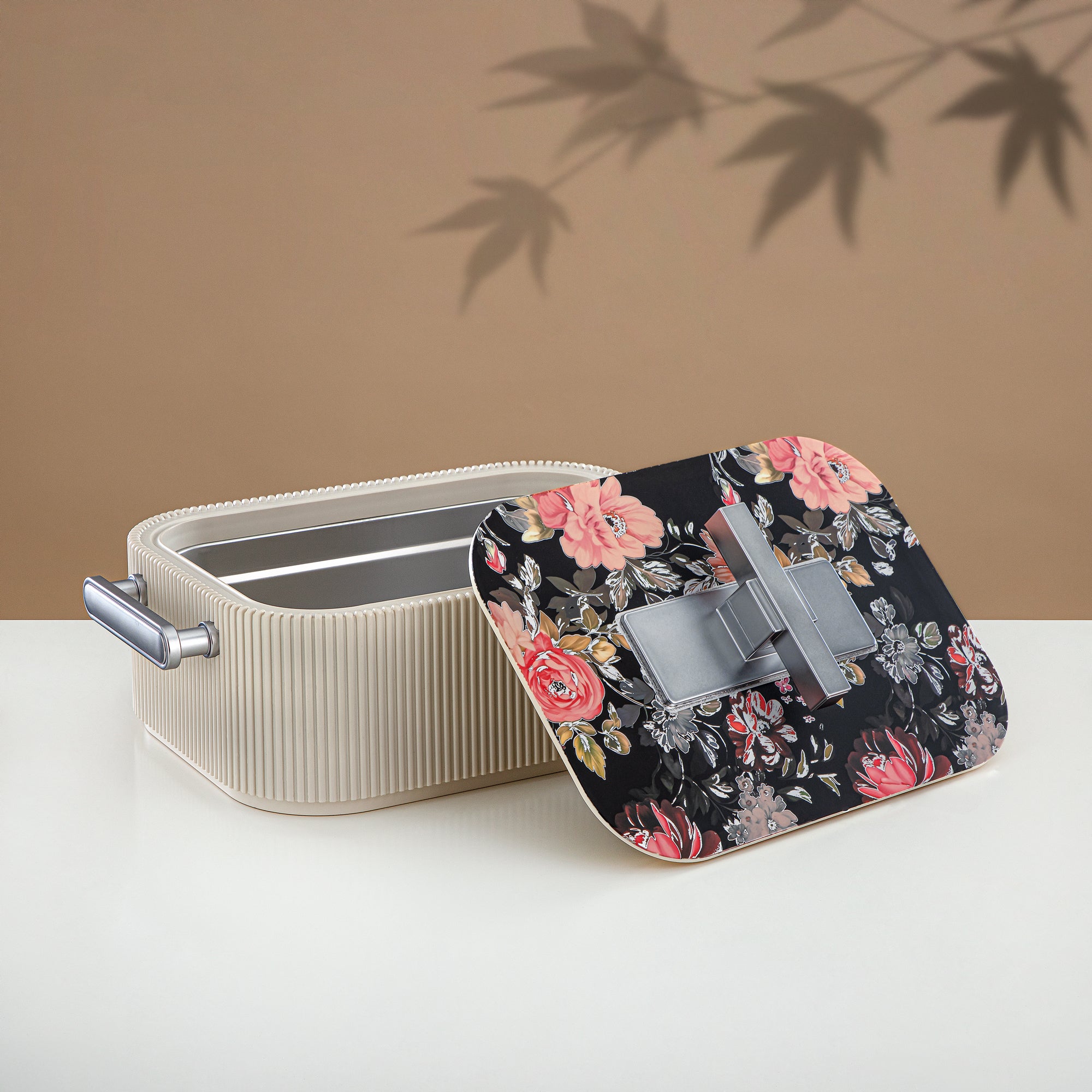 Almarjan Hot Pot ABS, 4000ML, Floral Beige & Matt Silver (HP06-400SP-AZ04S) - Elegant Serving