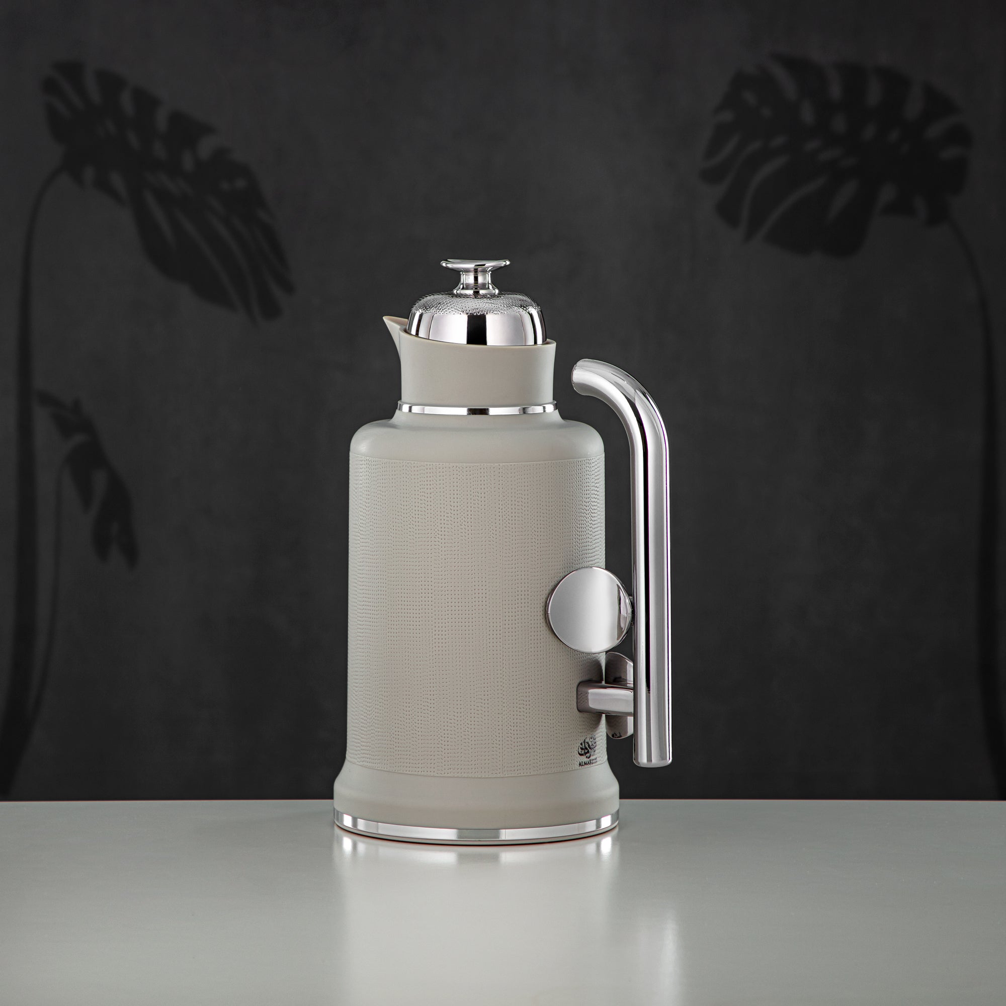 ألمرجان طقم ترامس، ABS، زر ضغط، 1 لتر + 1 لتر، رمادي مطفي وفضي (IZ-MLSGS) - أناقة عصرية