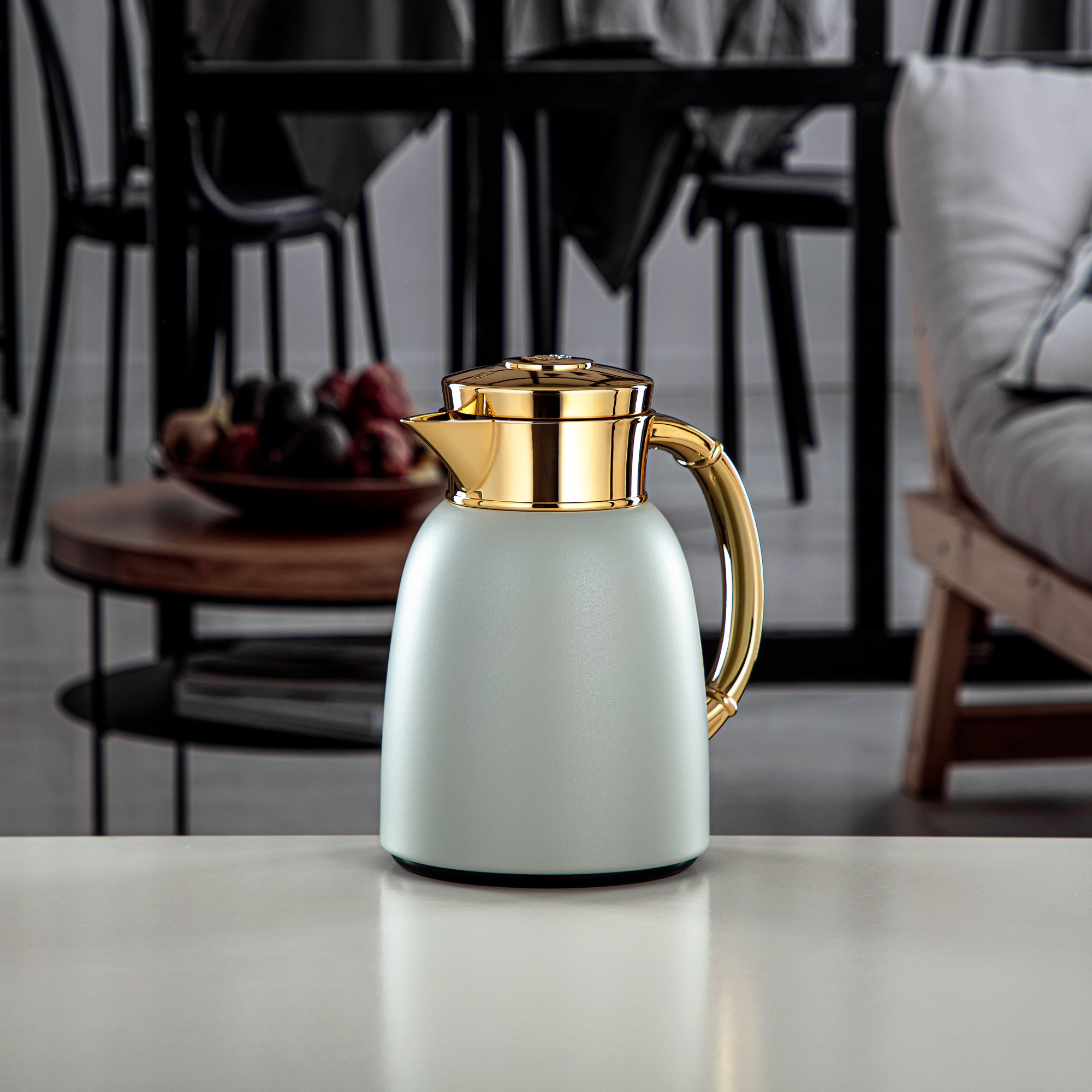 طقم ترامس المرجان Metal Matt Stone Grey & Gold 0.65L + 1L (QVC-0650Q265YZC95+1000Q265YZC95) – تقديم أنيق | رمضان و التجمعات