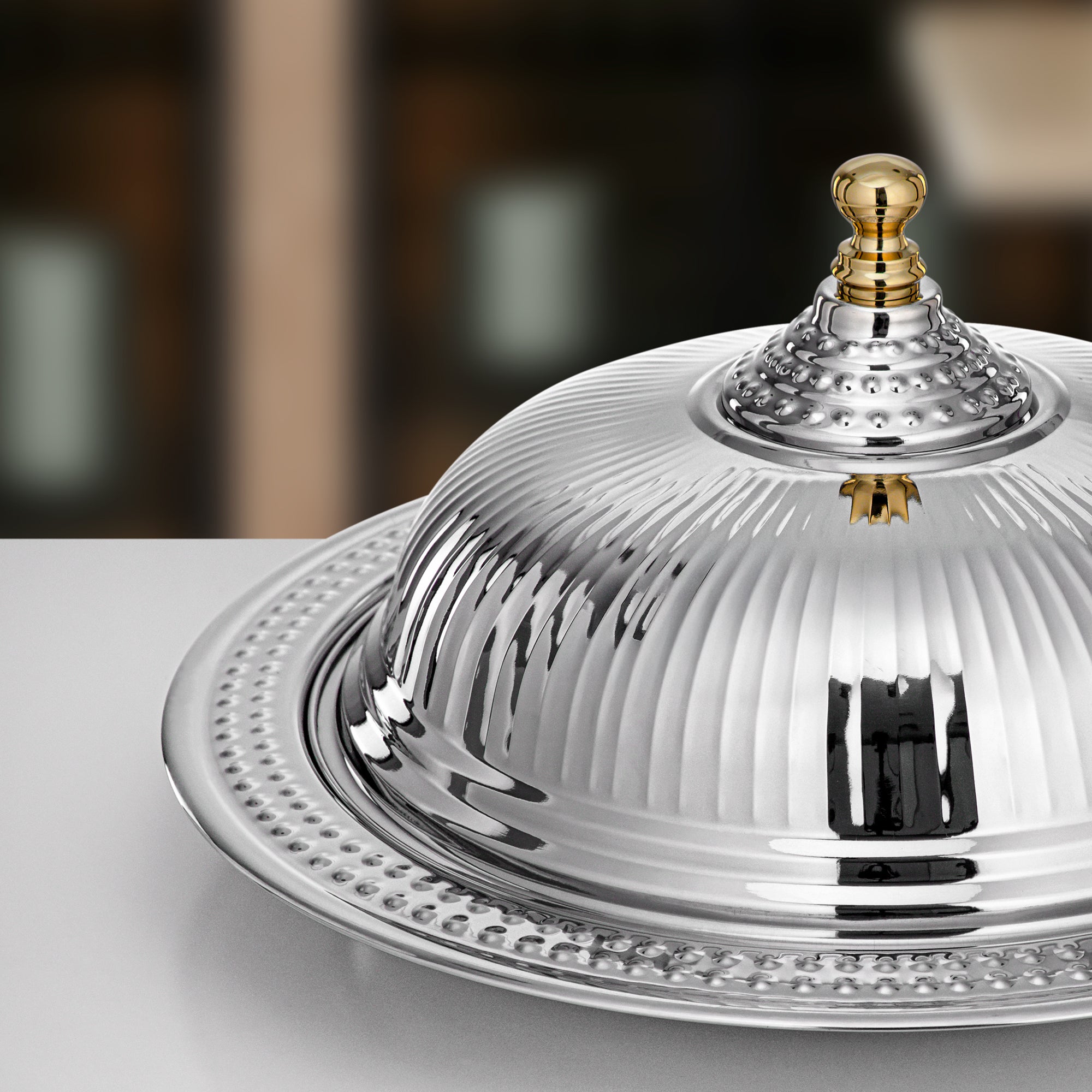 Almarjan Diwan Tray with Cover 45cm Silver