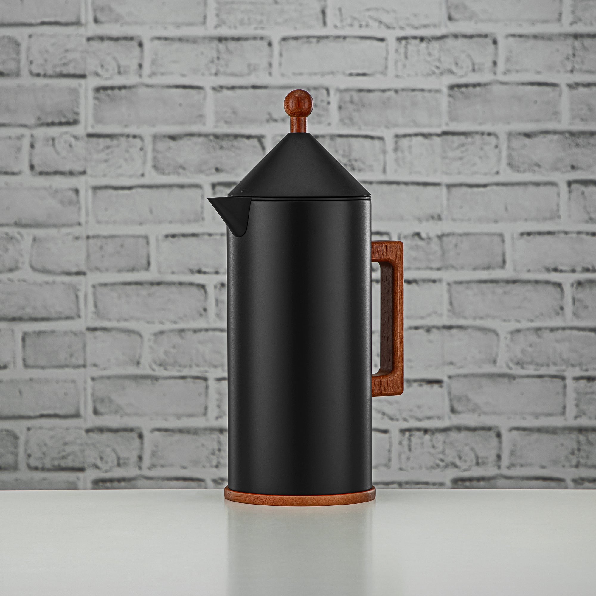 طقم ترامس المرجان زر ضغط 0.6 لتر + 1 لتر أسود وخشب (VAF2950010) - مجموعة طقم ترامس حديثة